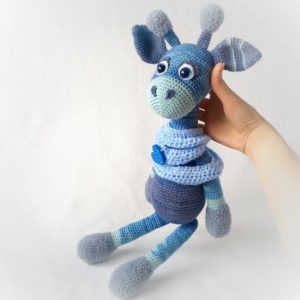 GIRAFFE-Arkadii-crochet-toy-03