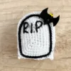 Gravestone-halloween-crochet-pattern-by-Monoxatoys